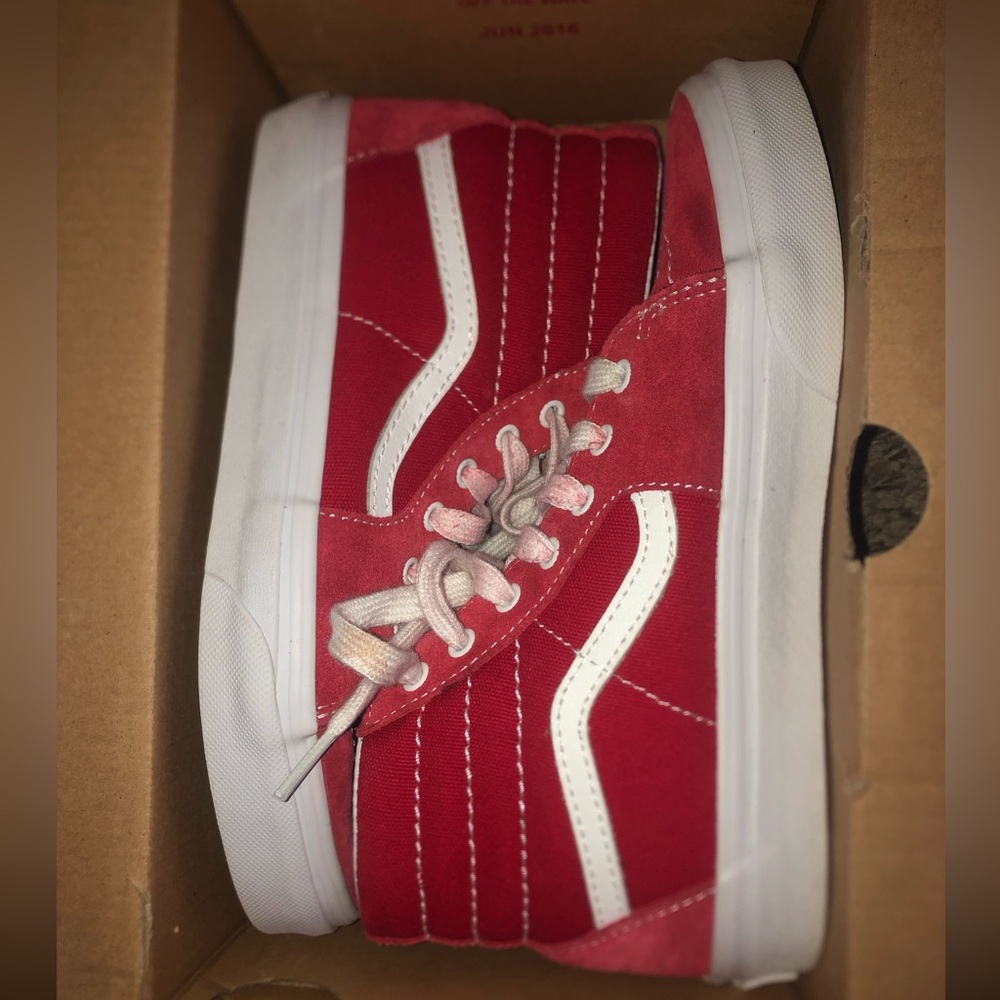 SK8-HI varsity canvas racing red size 4.5